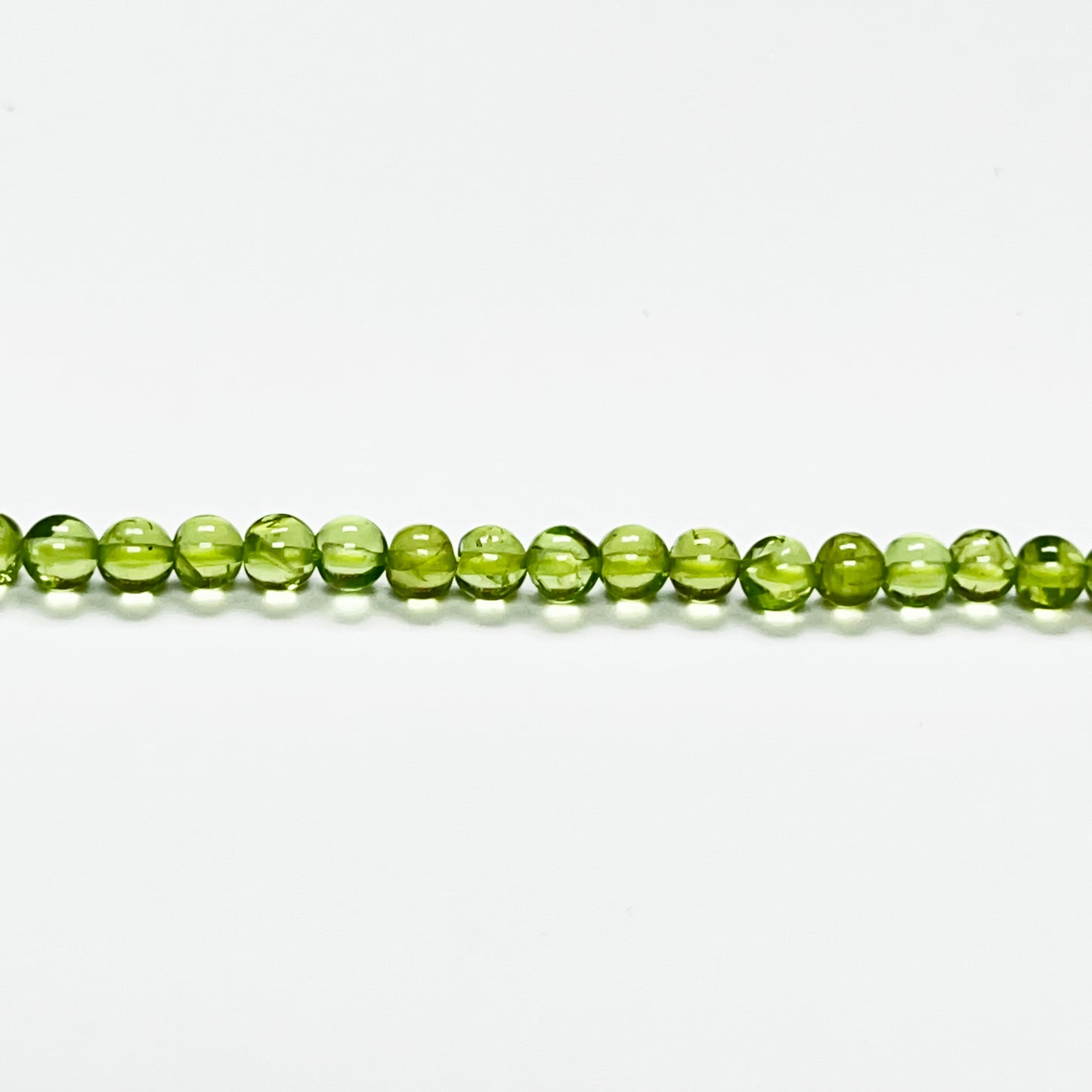 3mm Smooth Round Peridot 14.5 inch 131 pcs/strand AAA High Quality