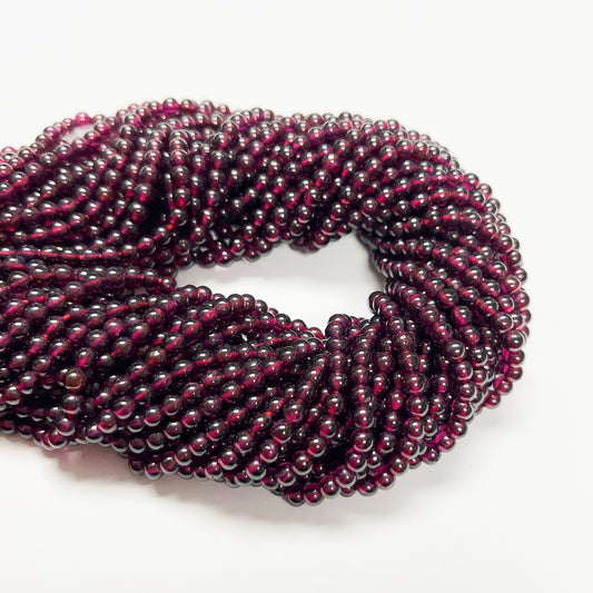 3mm Smooth Round Garnet 14 inch 127 pcs/strand
