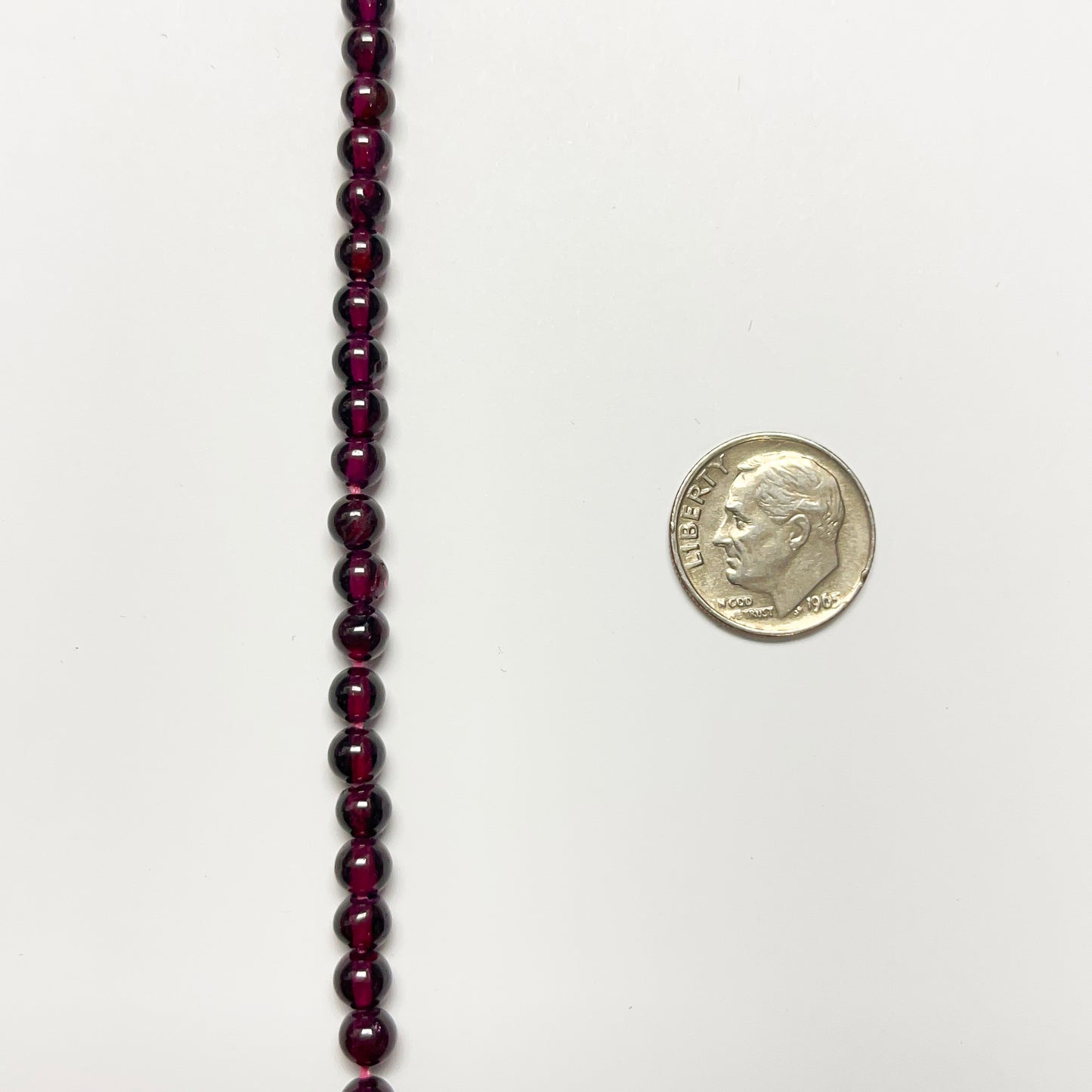 5mm Smooth Round Garnet 14 inch 75 pcs/strand