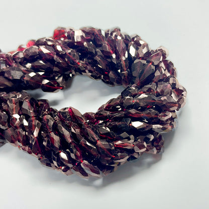 6–6.5mm x 4–4.5mm Faceted Flat Oval Garnet 14 inch ~54 pcs/strand