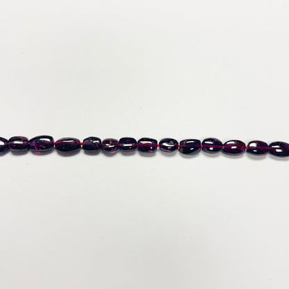 7–8mm x 5.5–6mm Smooth Oval Garnet 14 inch ~47 pcs/strand
